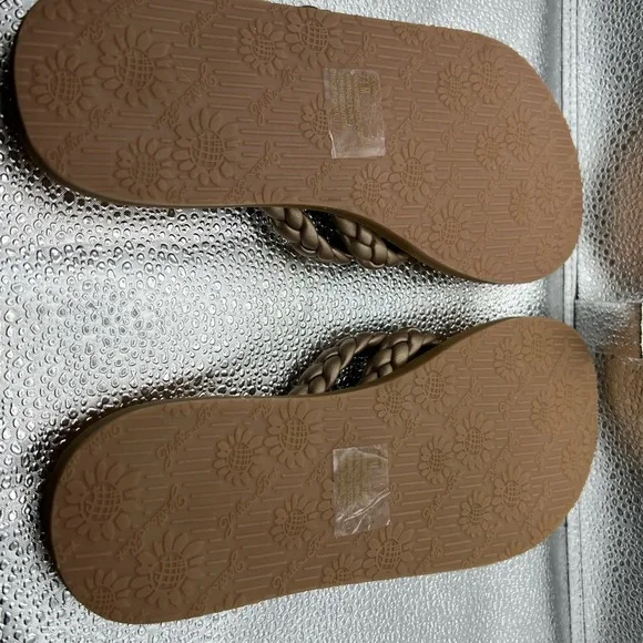 Yellow Box Braided Metallic Bronze Toe-Post Sandals - Picture 5 of 5